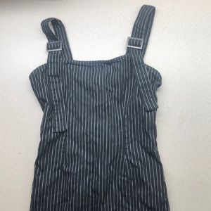 Black and white bodycon dress